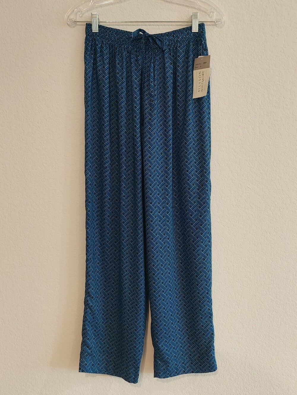 ALLYSON WHITMORE Blue Patterned Dress Sweatpants NWT